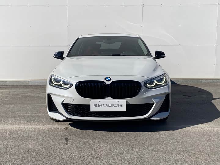 Фото 2 - BMW 1 Series