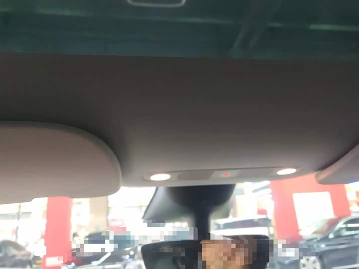 Фото 18 - Tesla Model Y