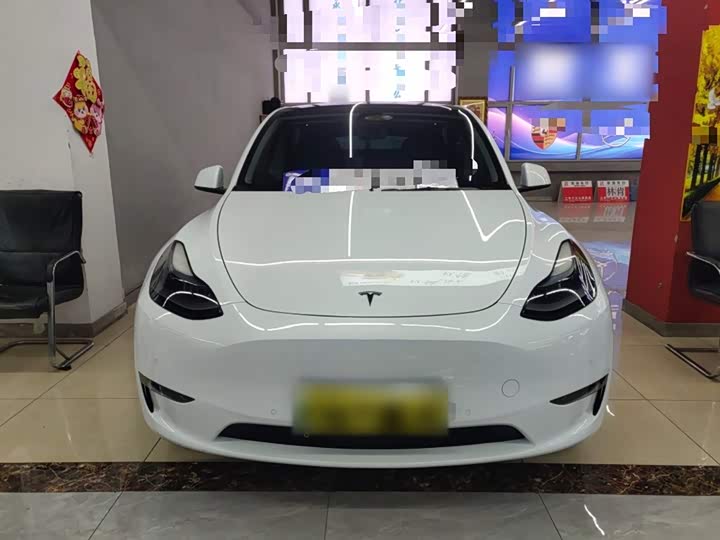 Фото 3 - Tesla Model Y