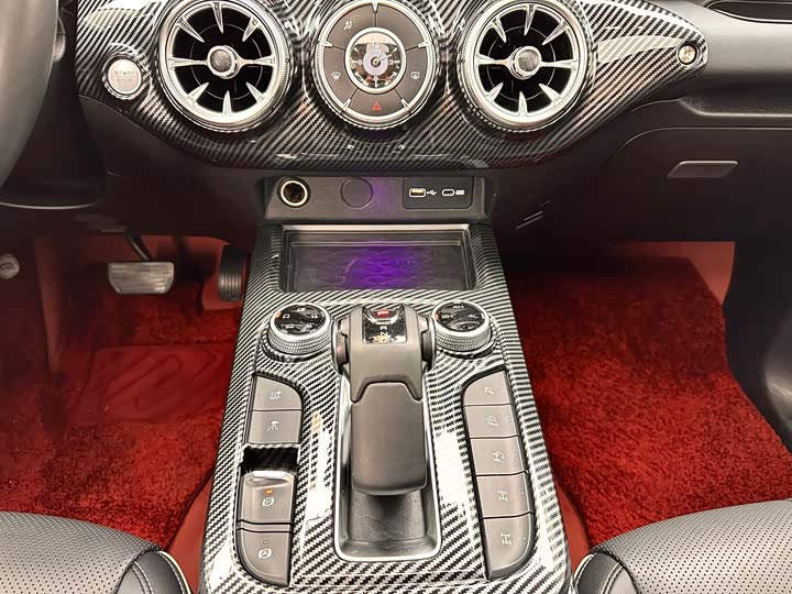 Фото 23 - Tank 300