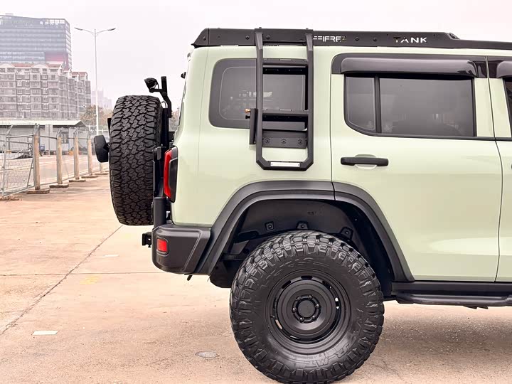 Фото 27 - Tank 300