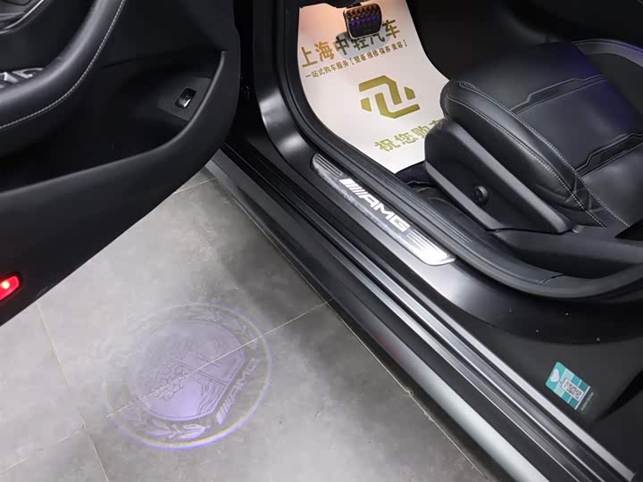 Фото 11 - Mercedes-Benz AMG GT