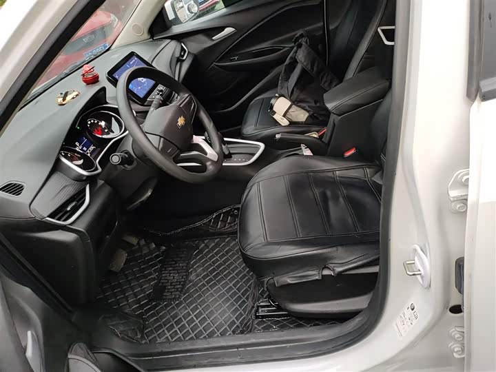 Фото 15 - Chevrolet Onix (Cavalier)