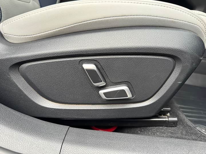 Фото 14 - Geely Preface