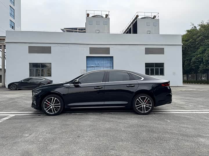 Фото 36 - Geely Preface