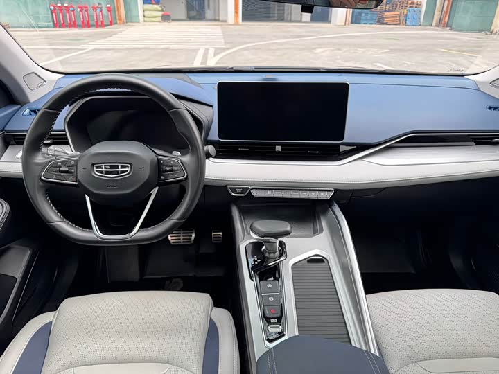 Фото 5 - Geely Preface