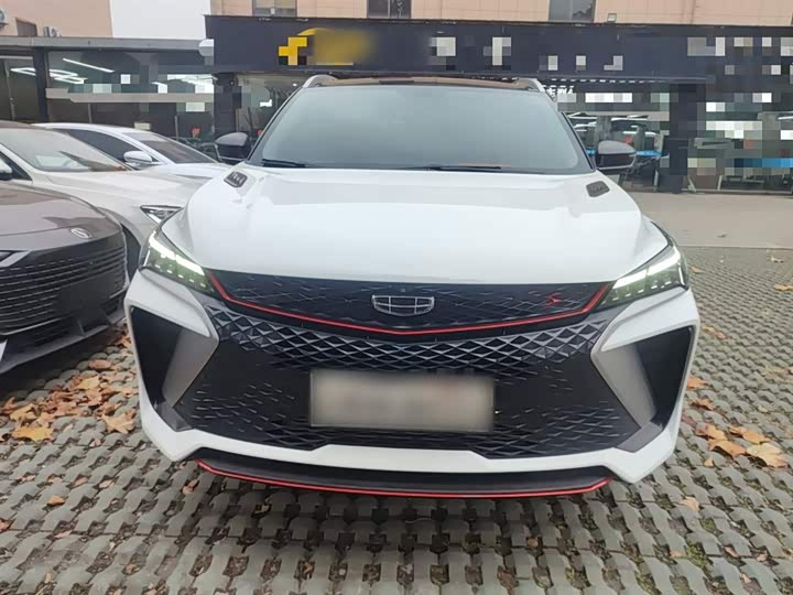 Фото 3 - Geely Coolray