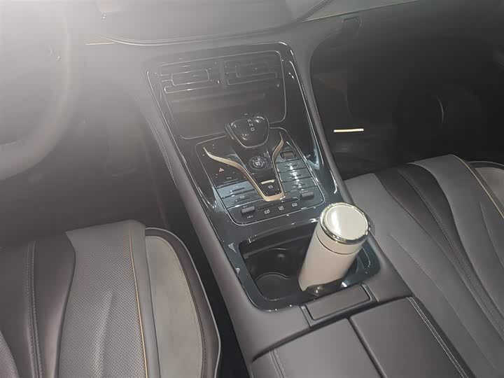 Фото 14 - BYD Frigate 07