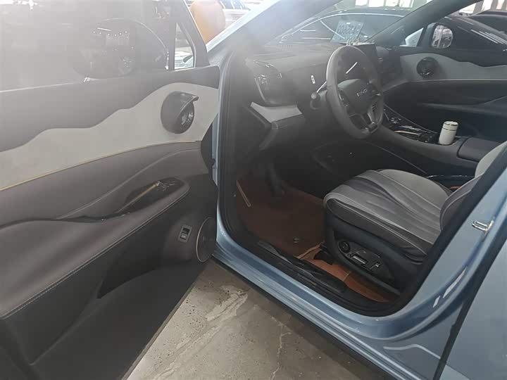 Фото 16 - BYD Frigate 07