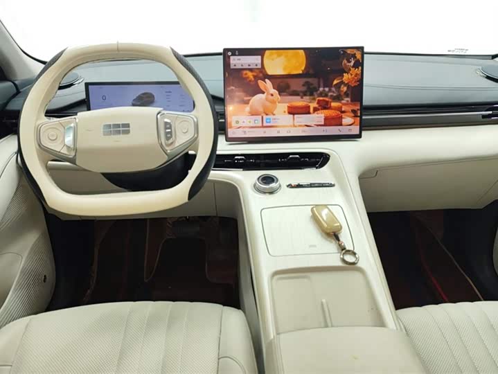 Фото 12 - Geely Galaxy E5