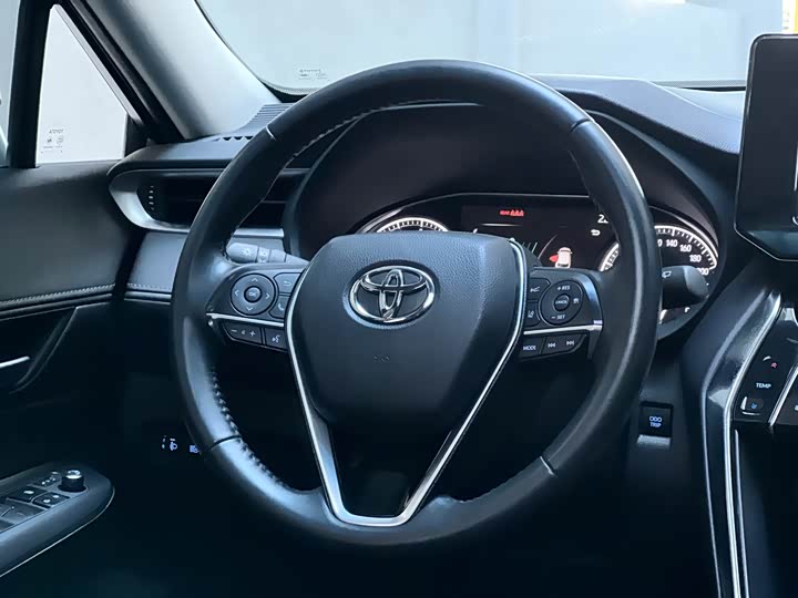 Фото 12 - Toyota Venza