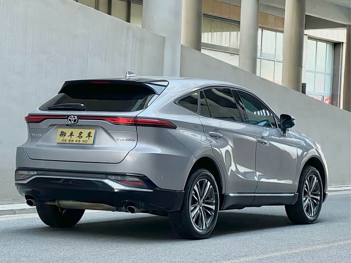 Фото 4 - Toyota Venza