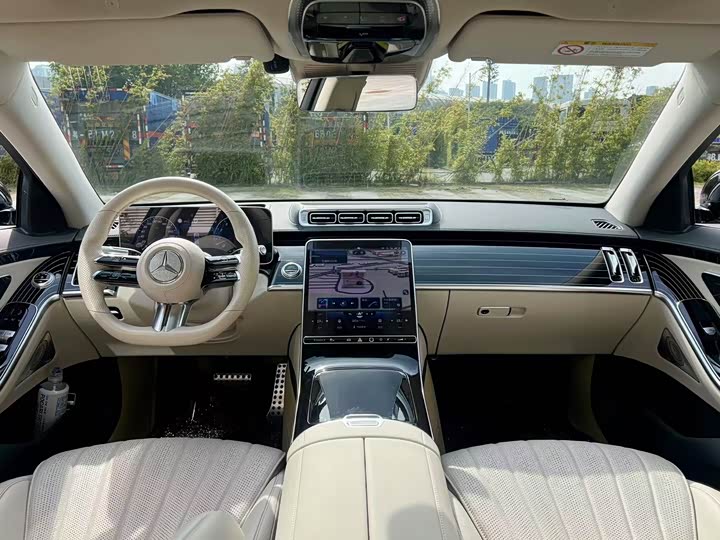 Фото 21 - Mercedes-Benz S-Class