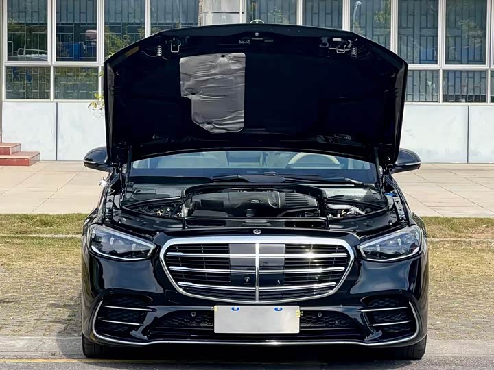 Фото 8 - Mercedes-Benz S-Class