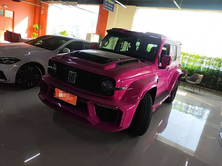 Фото 1 - Tank 300