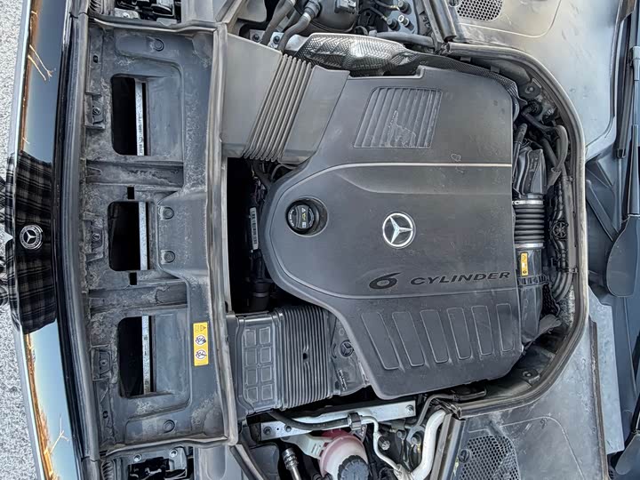 Фото 17 - Mercedes-Benz S-Class