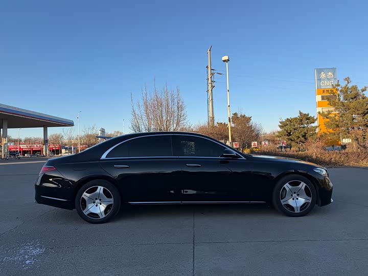 Фото 5 - Mercedes-Benz S-Class