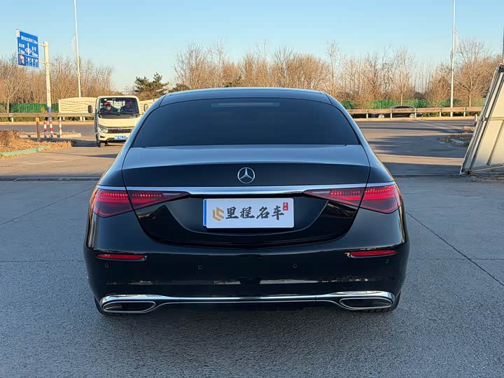 Фото 7 - Mercedes-Benz S-Class