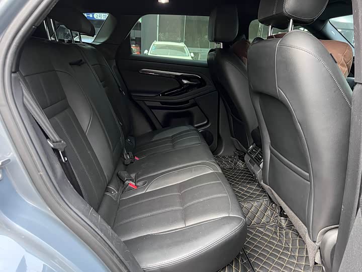 Фото 12 - Land Rover Range Rover Evoque L