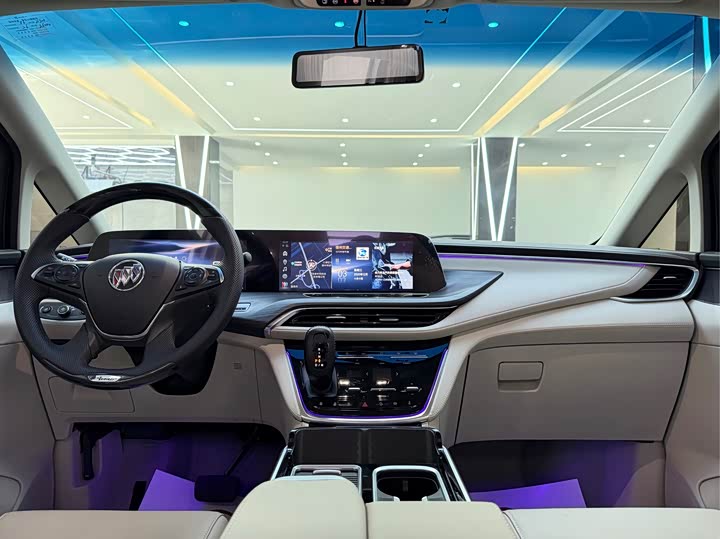 Фото 9 - Buick GL8 ES