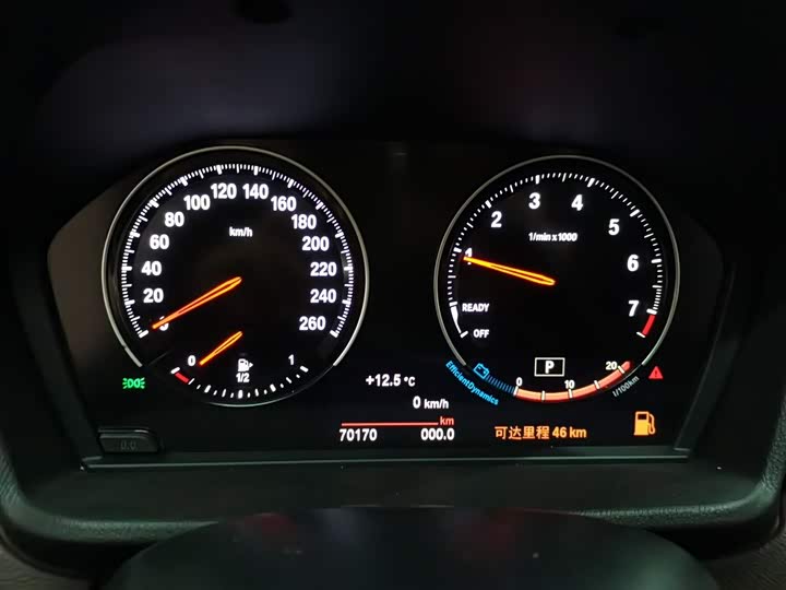 Фото 12 - BMW X1