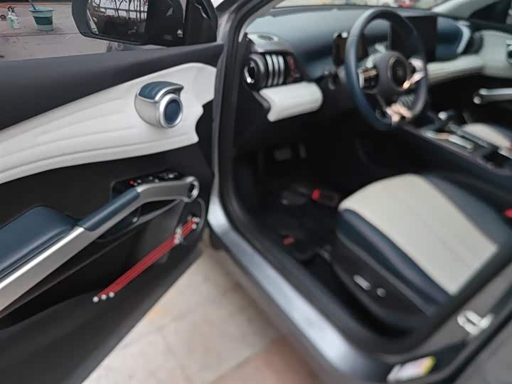 Фото 16 - BYD Yuan Plus