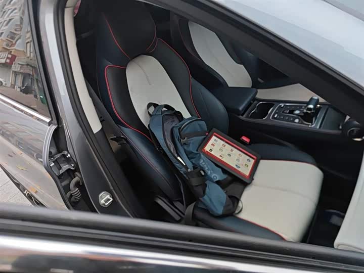 Фото 25 - BYD Yuan Plus