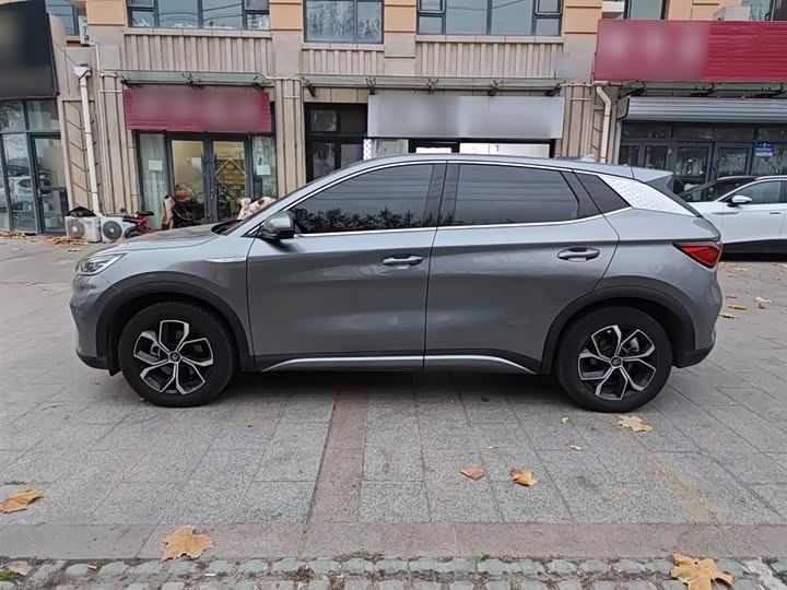 Фото 5 - BYD Yuan Plus