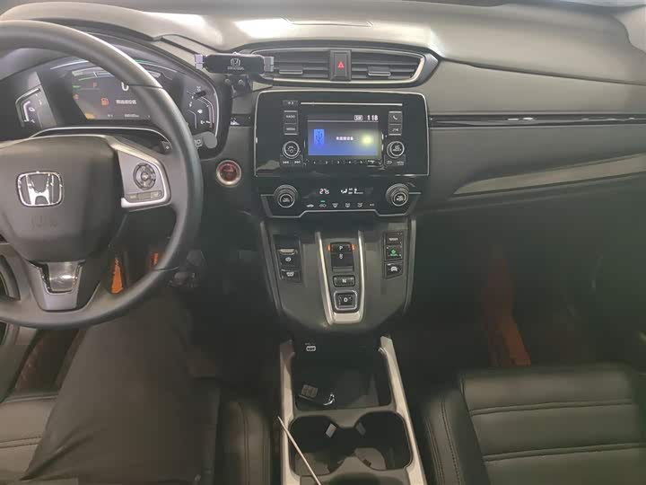 Фото 10 - Honda CR-V