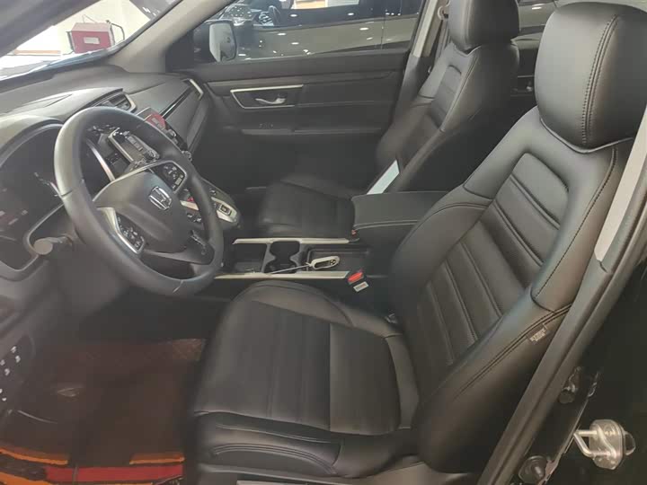 Фото 15 - Honda CR-V