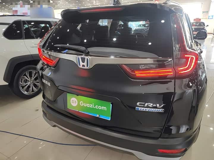 Фото 6 - Honda CR-V