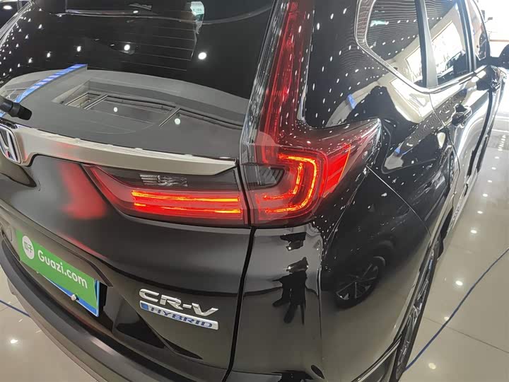 Фото 8 - Honda CR-V