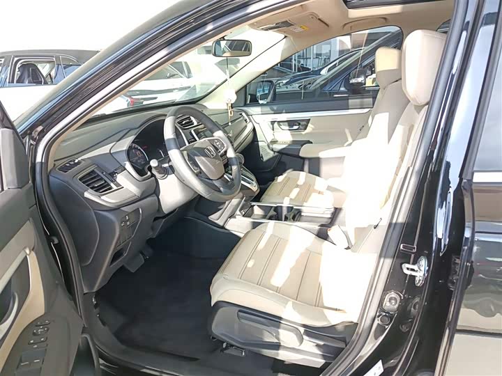 Фото 15 - Honda CR-V