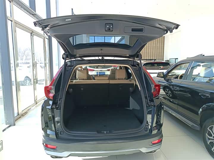 Фото 19 - Honda CR-V