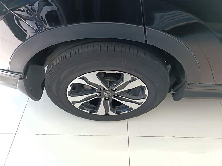 Фото 26 - Honda CR-V