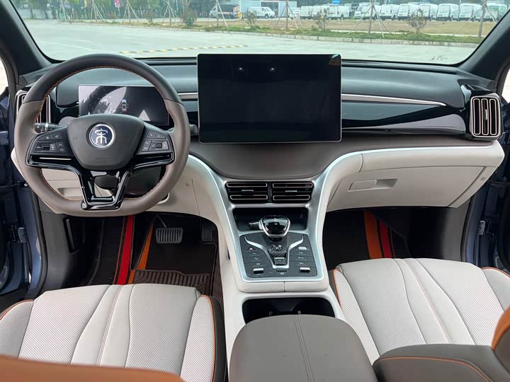 Фото 10 - BYD Song Pro Hybrid