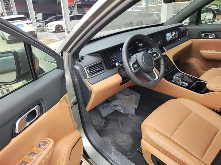 Фото 16 - LiXiang One