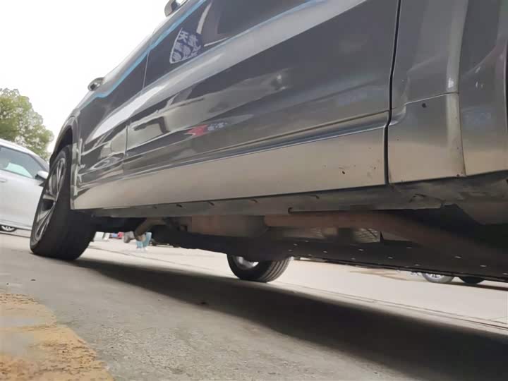 Фото 21 - LiXiang One