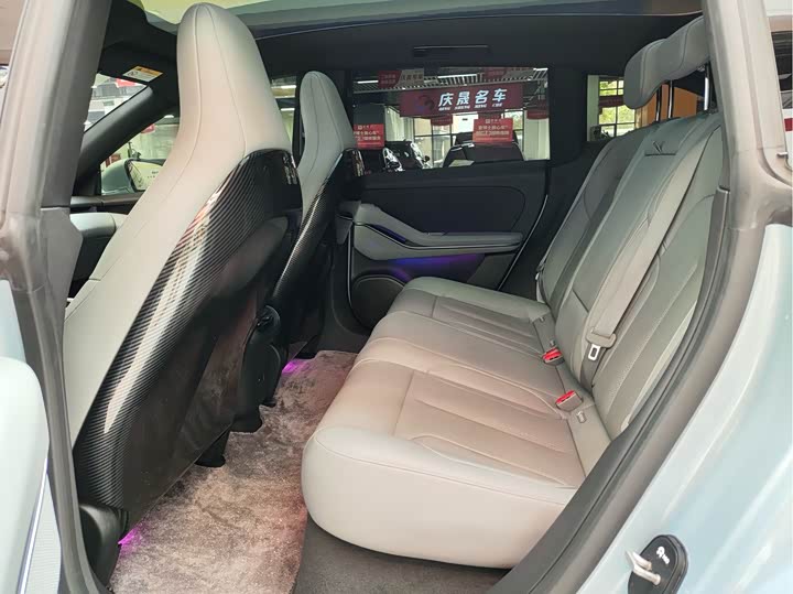 Фото 11 - Nio ET5T