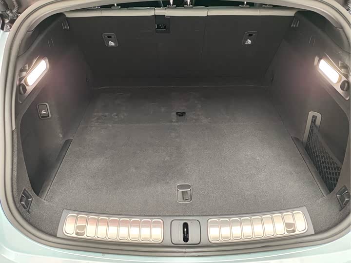 Фото 19 - Nio ET5T