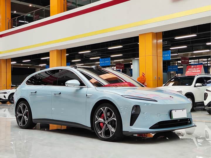 Фото 3 - Nio ET5T