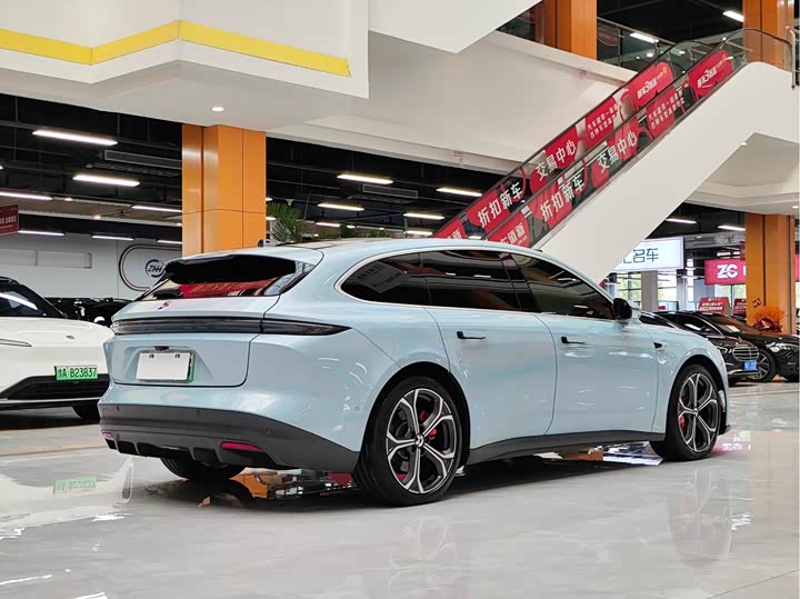 Фото 5 - Nio ET5T