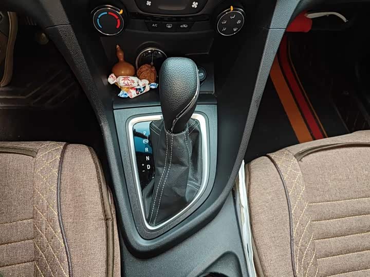 Фото 7 - Buick Excelle GT