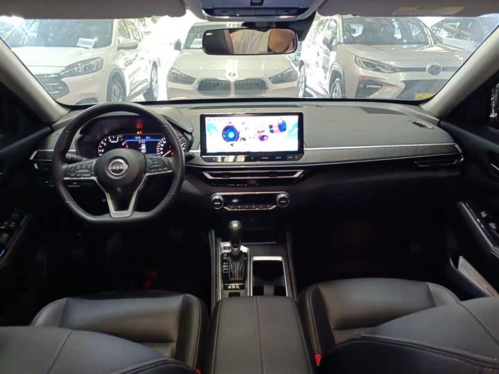 Фото 10 - Nissan Teana