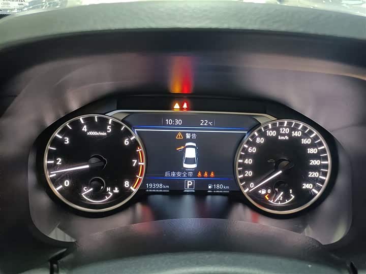 Фото 12 - Nissan Teana