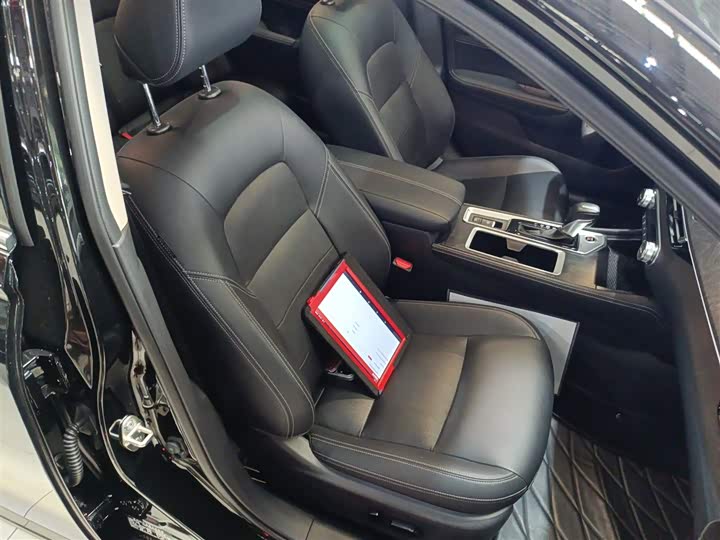 Фото 25 - Nissan Teana