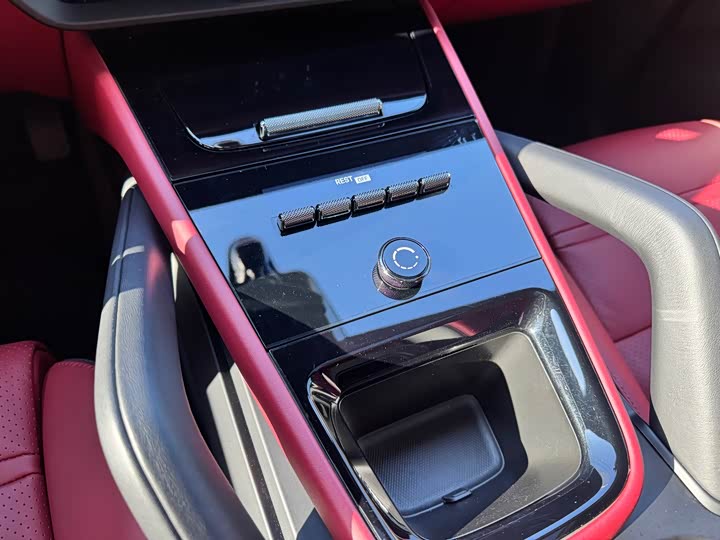 Фото 10 - Porsche Cayenne