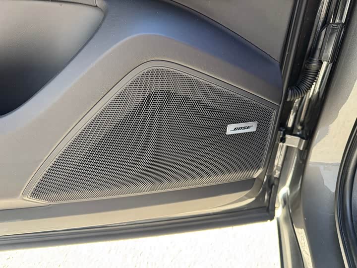 Фото 13 - Porsche Cayenne