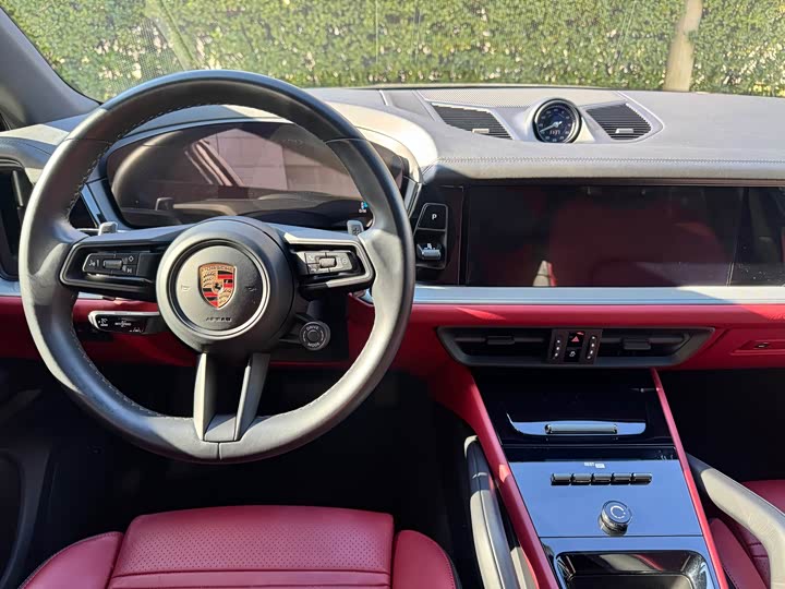 Фото 17 - Porsche Cayenne