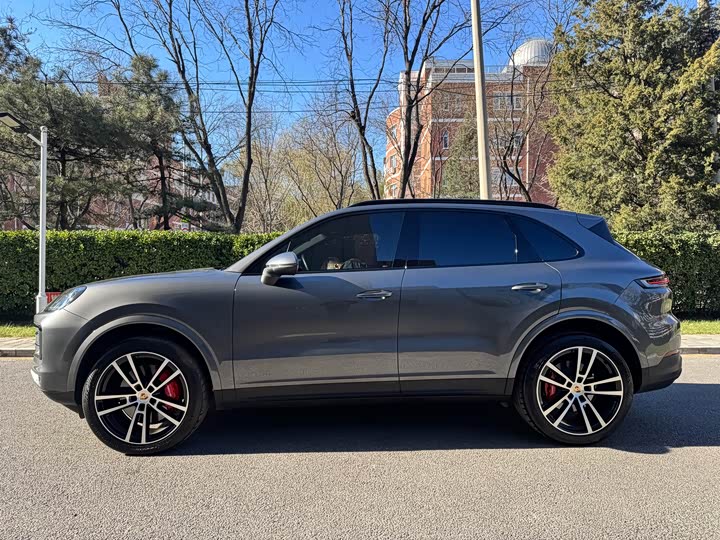 Фото 3 - Porsche Cayenne